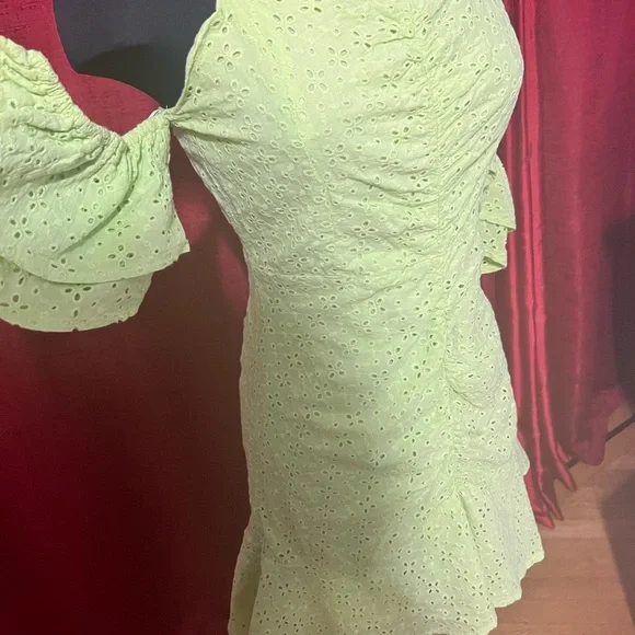 Lime green off the shoulders mini dress, size small - Picture 6 of 12